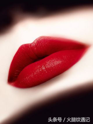 唇膏对嘴唇的好处,唇膏对嘴唇干裂有用吗