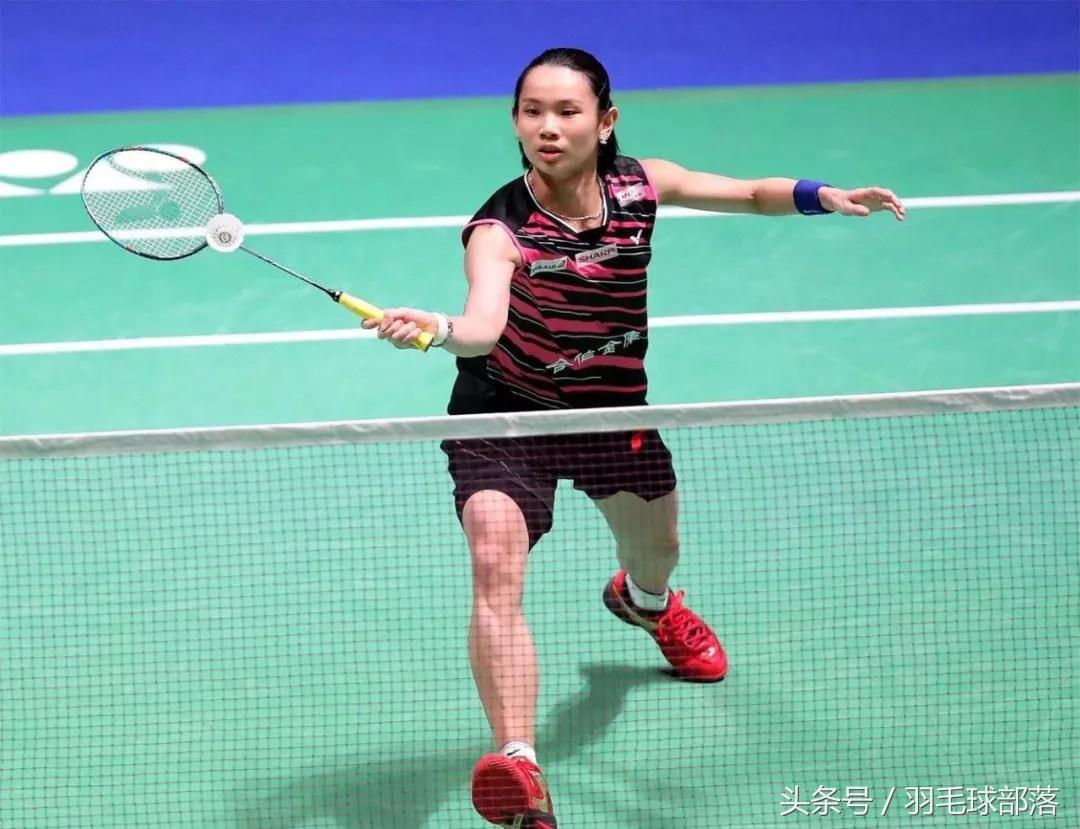 羽毛球如何提高反应速度,如何快速提高羽毛球技巧视频