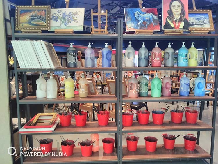 努比亚30w双口氮化镓快充测评,努比亚全面屏手机测评