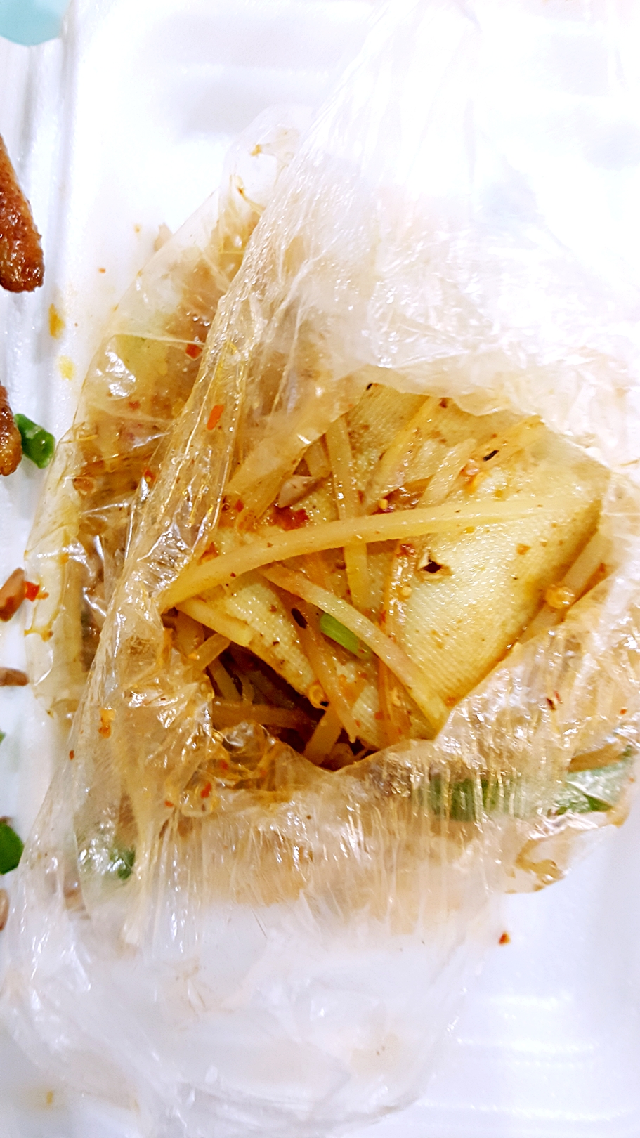 家门口烧烤店太吵了怎么举报,家门口烧烤大排档