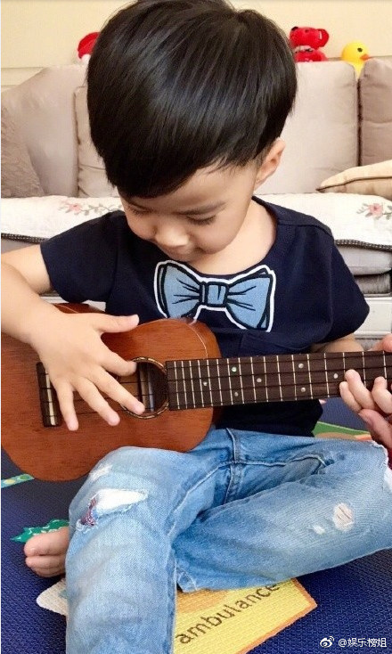 快男陈楚生是哪一届,快男陈楚生被雪藏10年后再度翻红