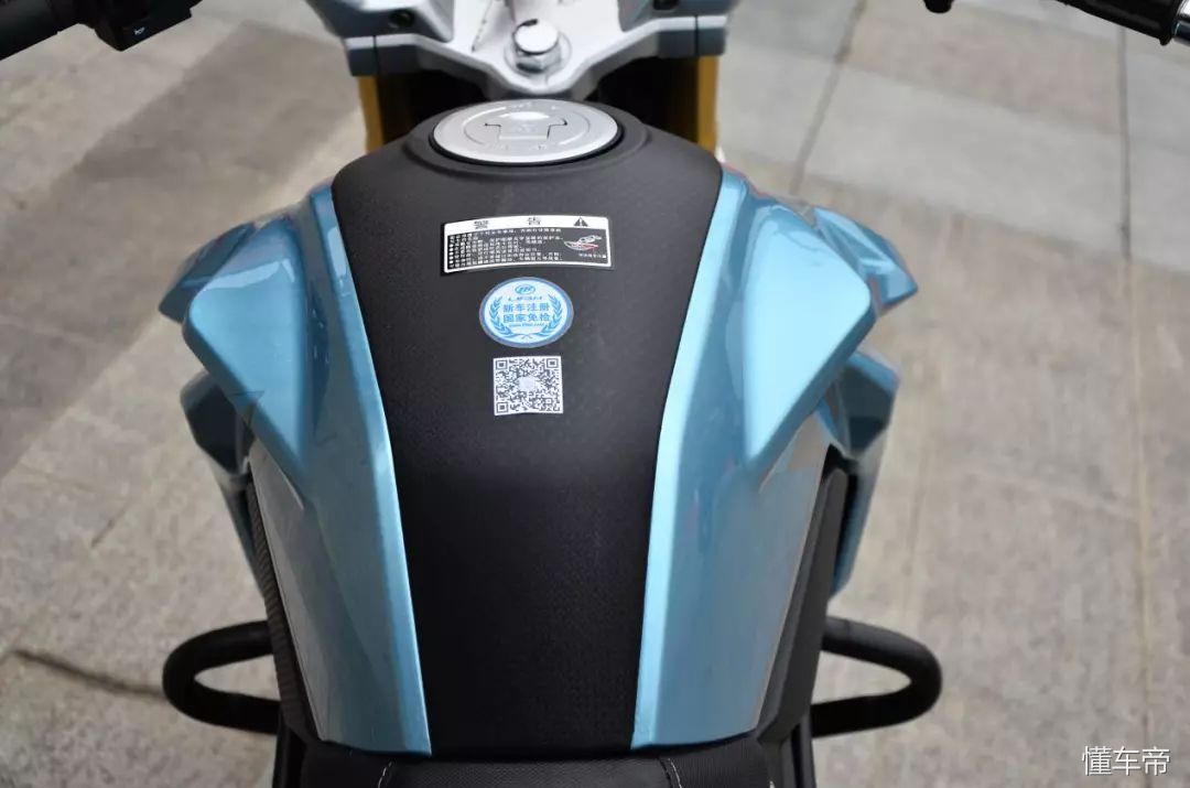 力帆kp250摩托车评测视频,力帆kp250评测视频