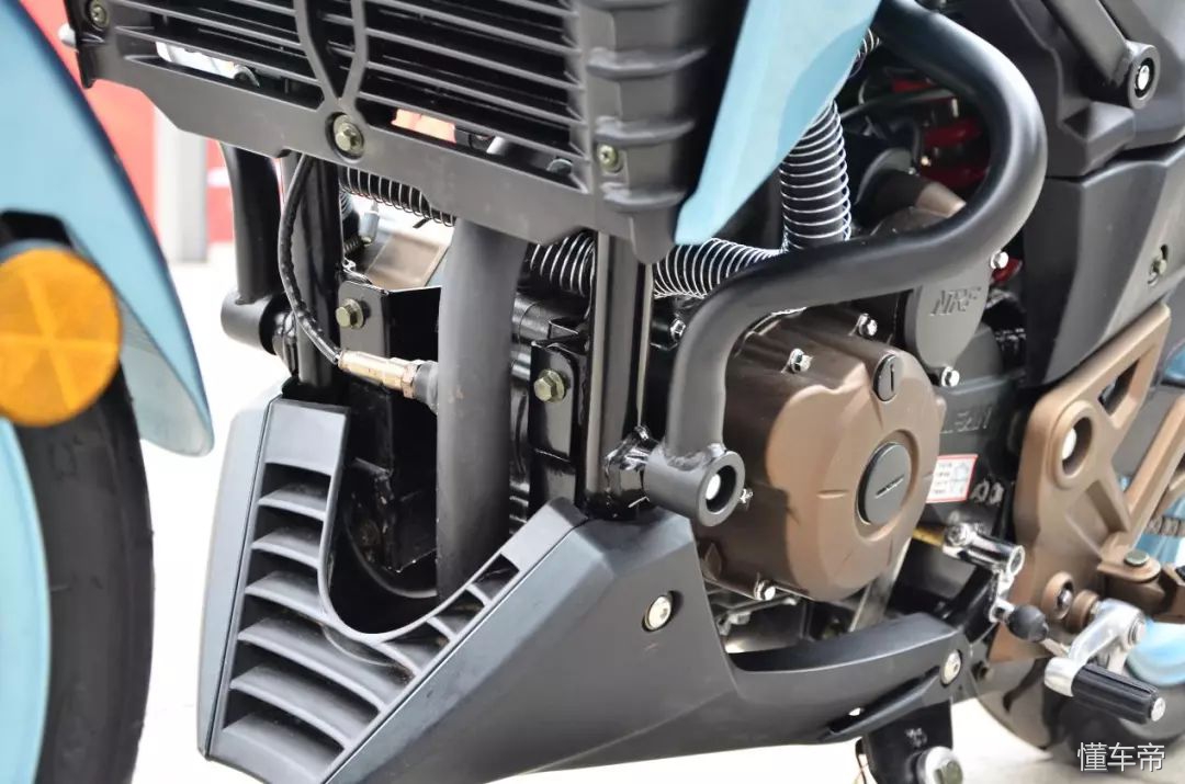 力帆kp250摩托车评测视频,力帆kp250评测视频