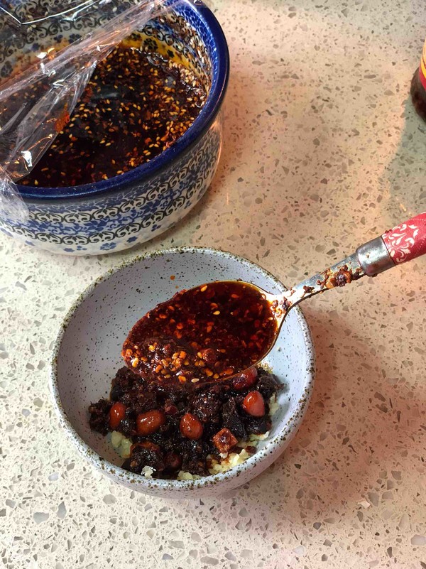 会流口水的口水鸡,吃了带血的口水鸡怎么办