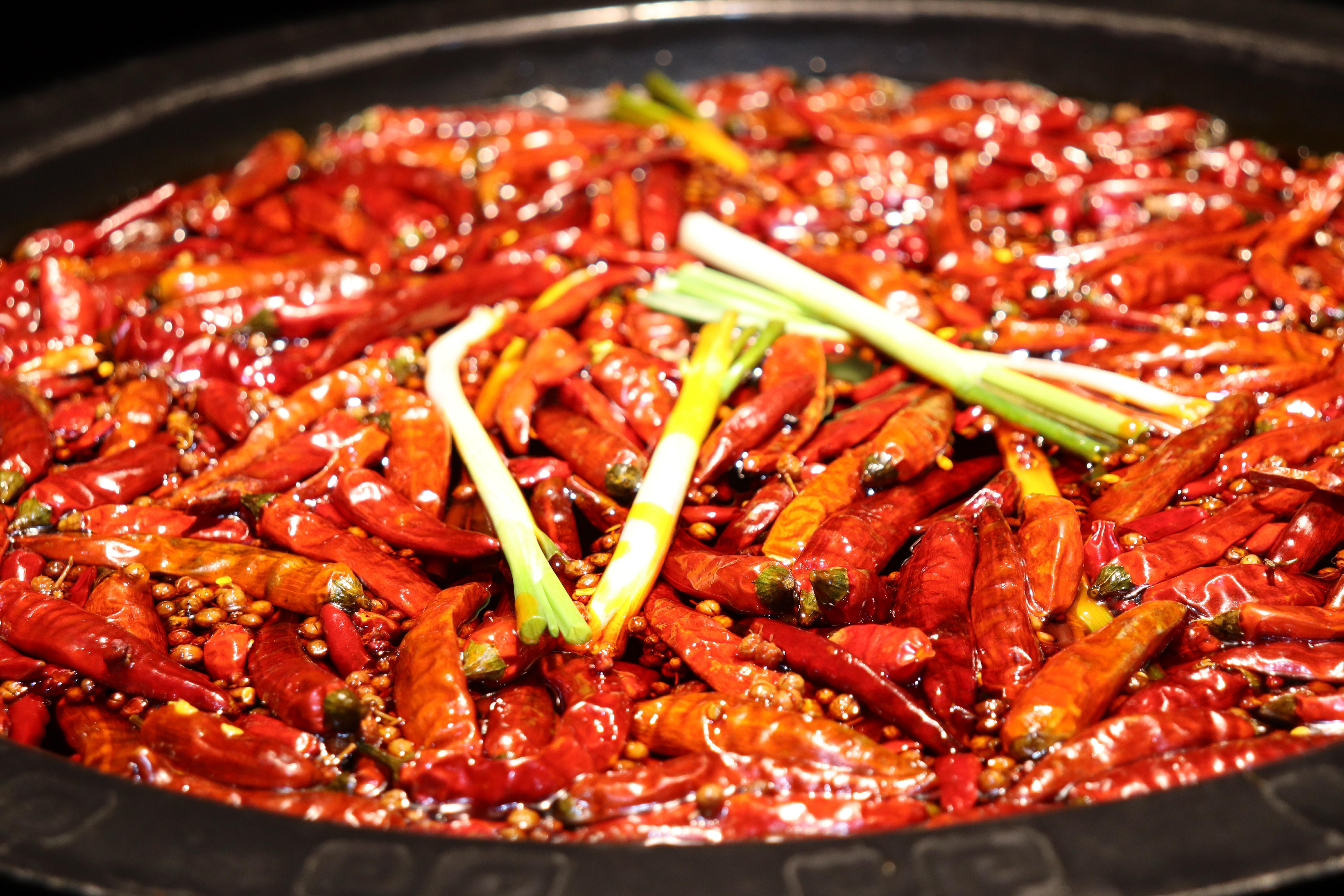 来重庆必玩榜,来重庆不容错过的三家火锅店