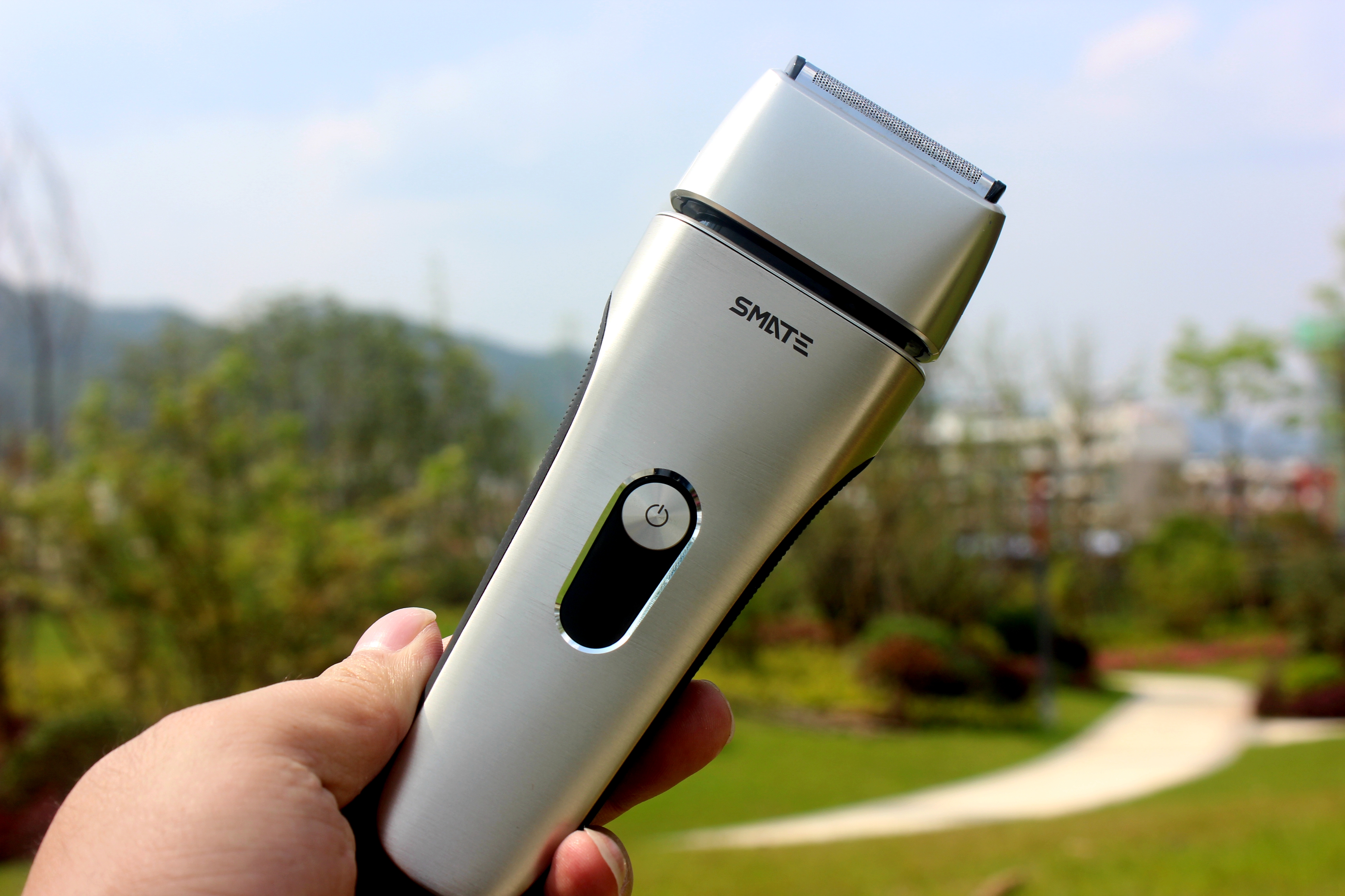 须眉小米剃须刀评测 (小米电动剃须刀s300水洗评测)