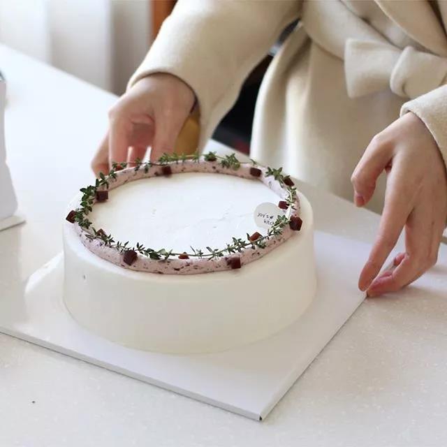 八齿裱花嘴奶油蛋糕简单造型,小孩子奶油蛋糕造型简单