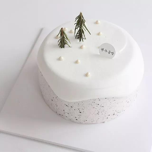 八齿裱花嘴奶油蛋糕简单造型,小孩子奶油蛋糕造型简单