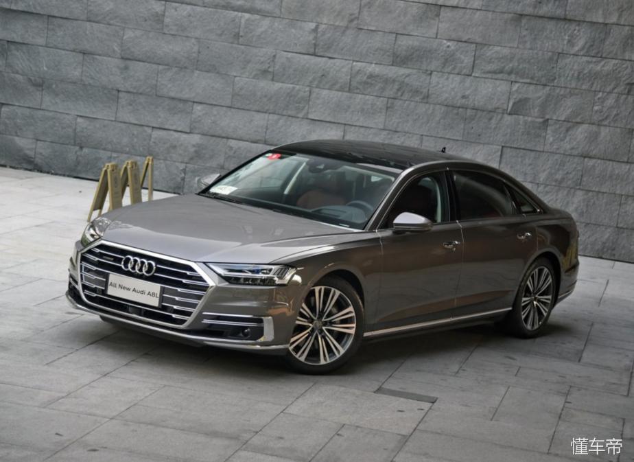 奥迪s8lvs飞驰,奥迪a8奔驰s操控对比