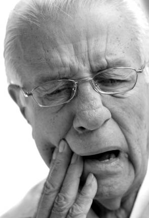 缺牙牙槽骨吸收危害,缺牙不镶的危害动态图