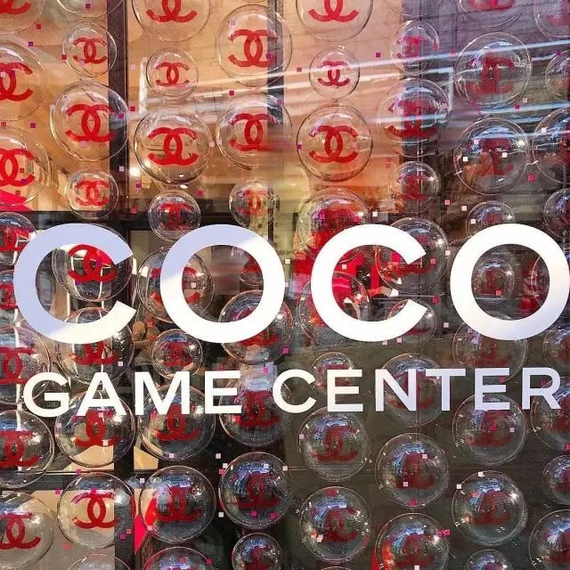 娃娃机口红机,游戏厅娃娃机