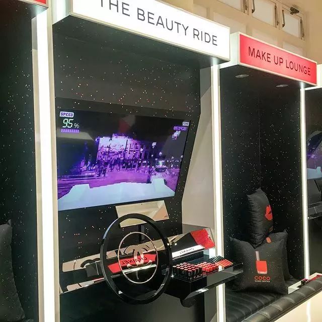 娃娃机口红机,游戏厅娃娃机