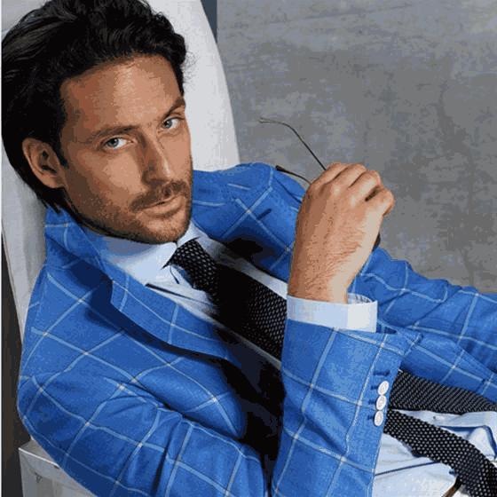 保时捷让人着迷,西装革履保时捷