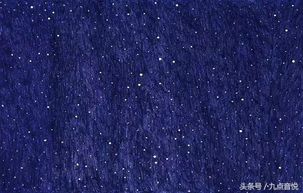 夜深人静睡不着的时候发的句子,白天睡多了晚上睡不着的说说