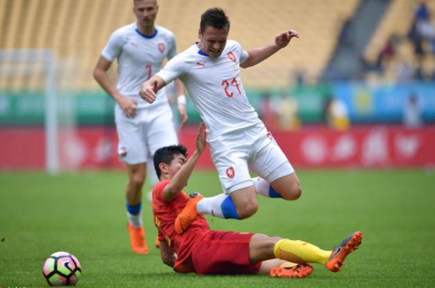 中超被怼名场面,中超联赛遭多地拒绝的调侃