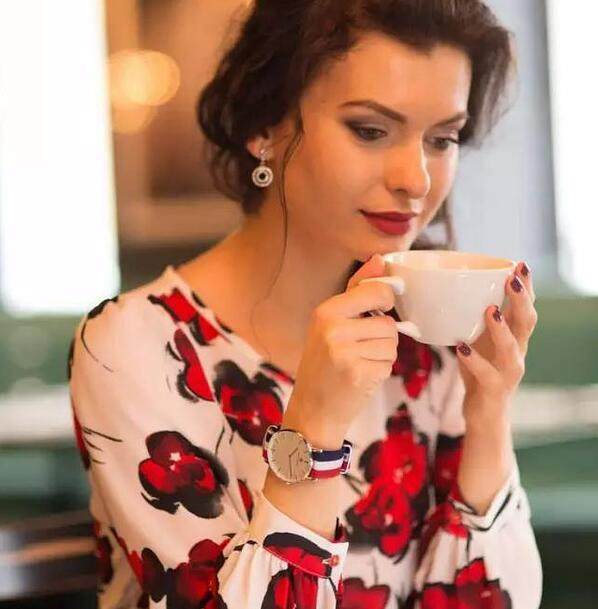 最适合25-26左右女生戴的品牌手表,45款超赞的ins小众高颜值品牌手表