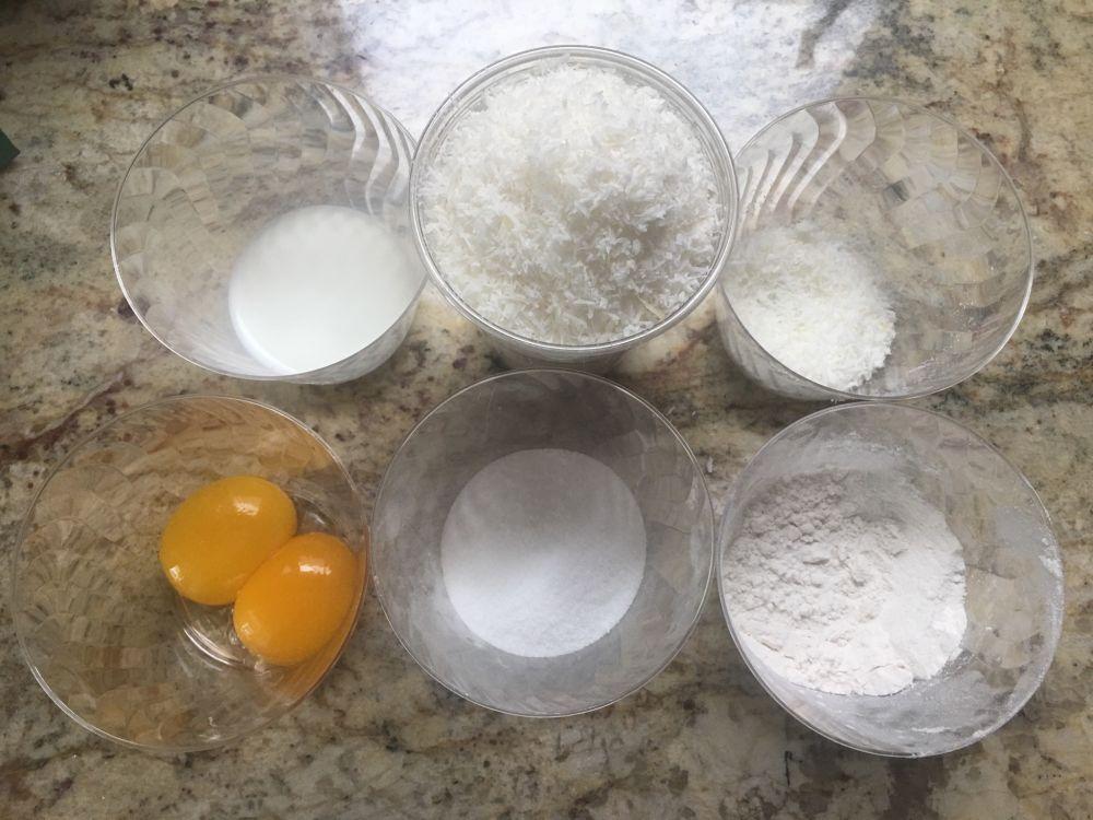 生酮椰丝球做法,椰丝黑米球教程