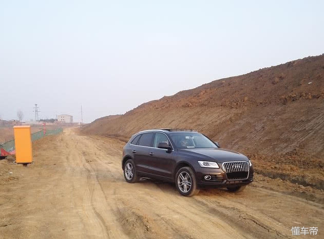 奥迪q5车辆性能保值率,奥迪q5次低配深度测评