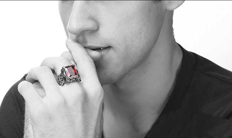 女士右手戒指的戴法和意义,戒指的戴法和意义十个手指