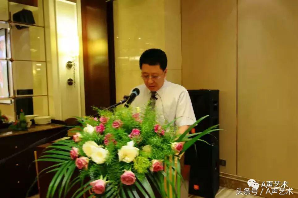 当迷彩邂逅青春,最美的青春邂逅迷彩