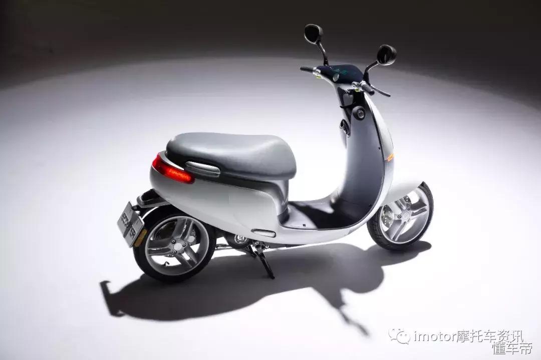 当电动车也能趴赛、摩旅，你会爱上它吗？