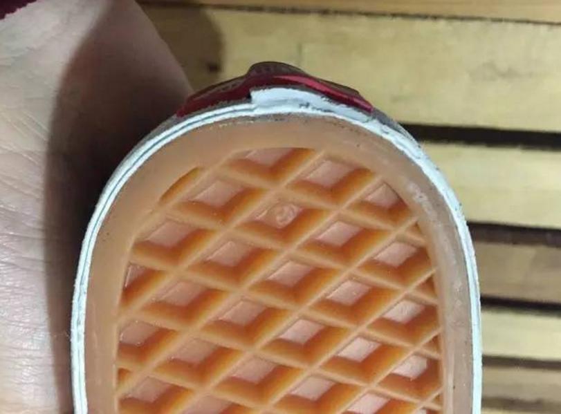 cdgvans鉴定方法,vansera鉴定真假