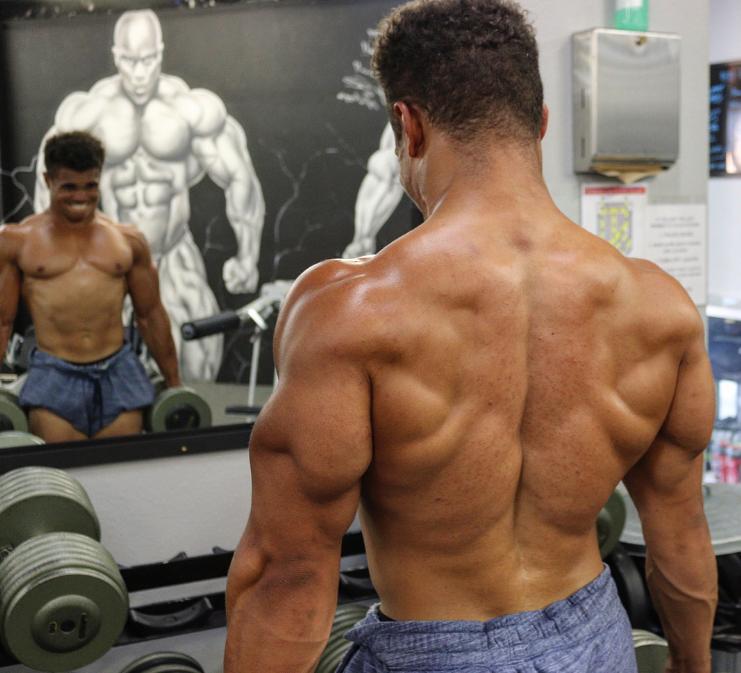 经常腰痛做哪几个动作会好一点,过度腰部酸痛怎么缓解