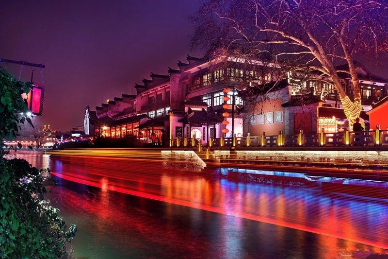 郑州4月特价机票低至150元,12月成都出发白菜价机票大全