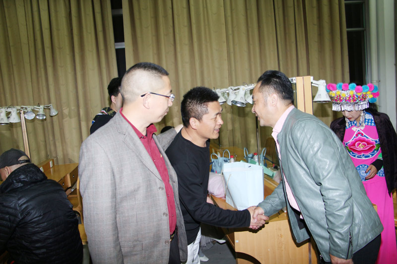 吴越惊艳视频,嗨翻全场这么多的梅西你见过吗