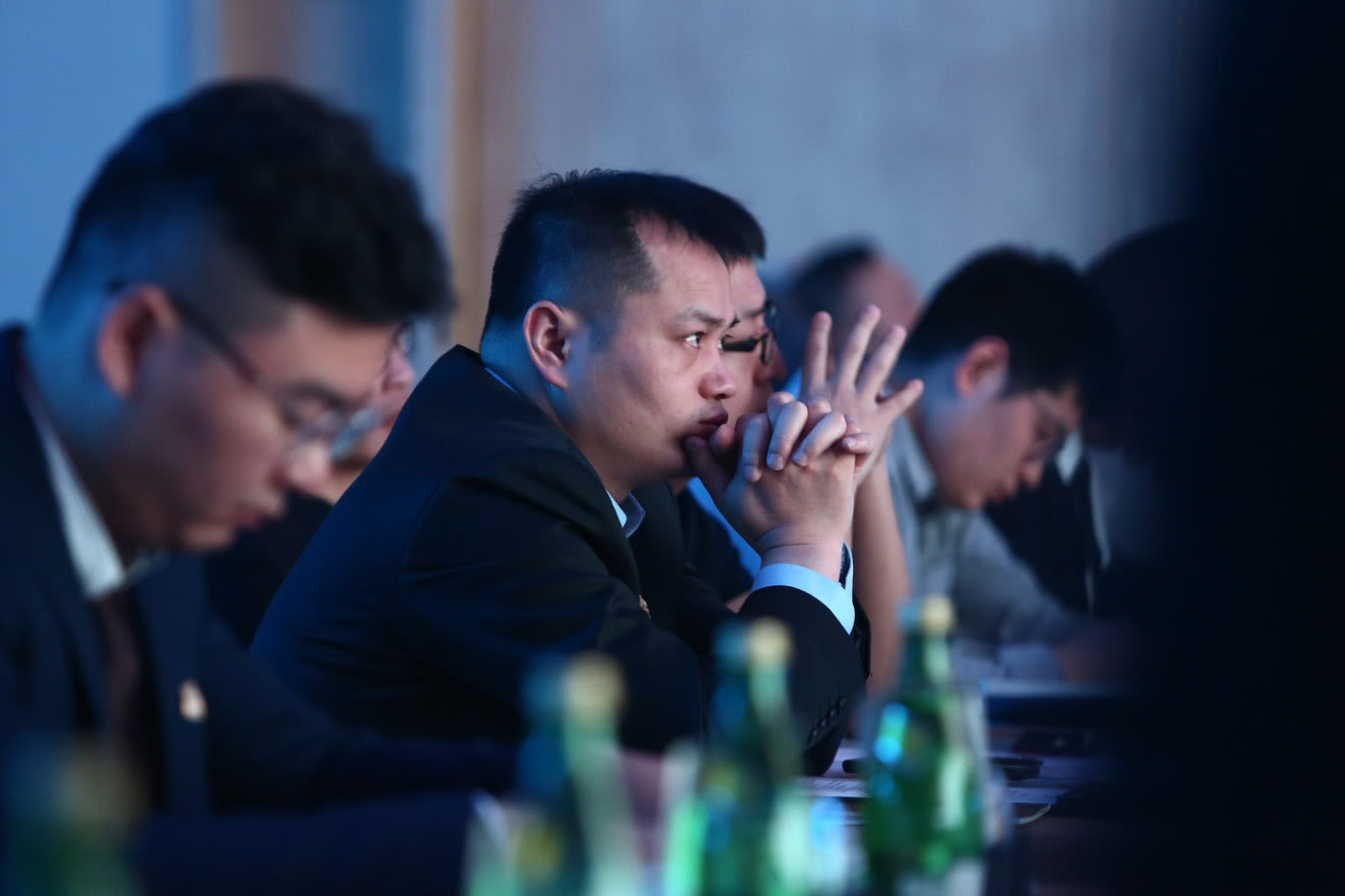 麦仕集团携手各路电商巨头召开中国首届宠物电商高峰论坛