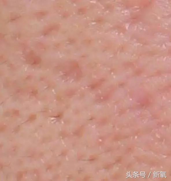 林允梳妆台,林允化妆品惊呆全场