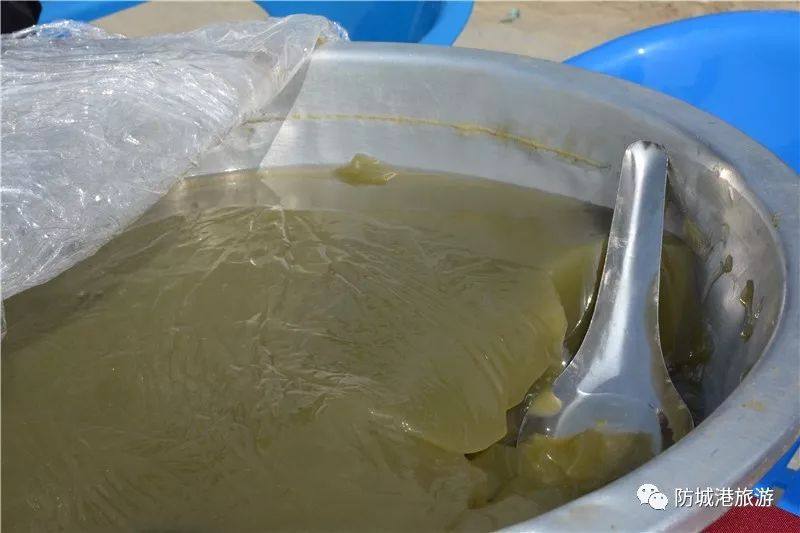 人真多！要挤爆金滩了，防城港再一次嗨翻了！