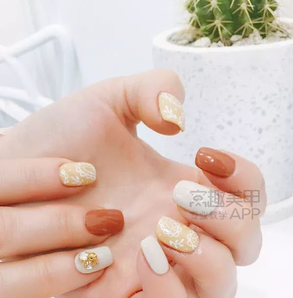 脏橘色美甲,one推荐美甲