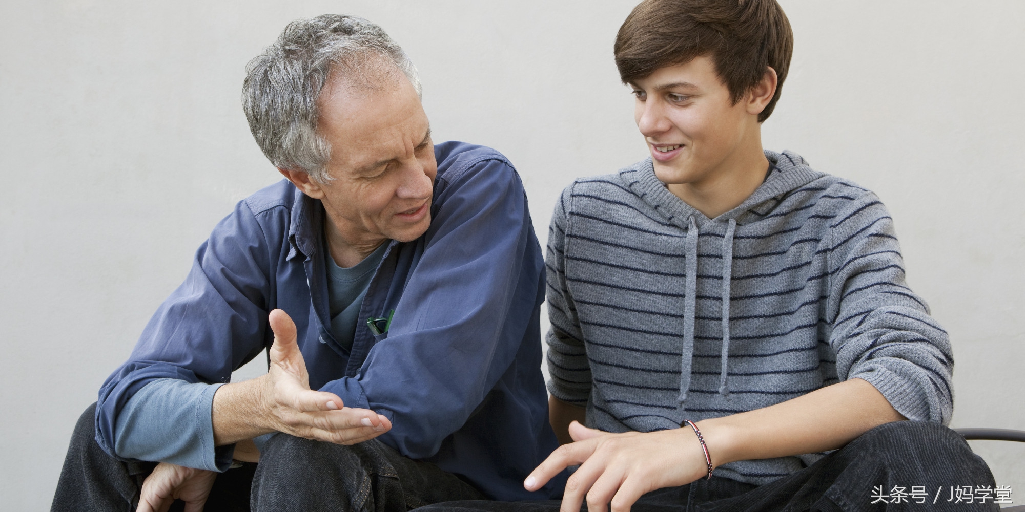 父母孩子青春叛逆厌学怎么劝导,父母该怎么面对叛逆期的孩子