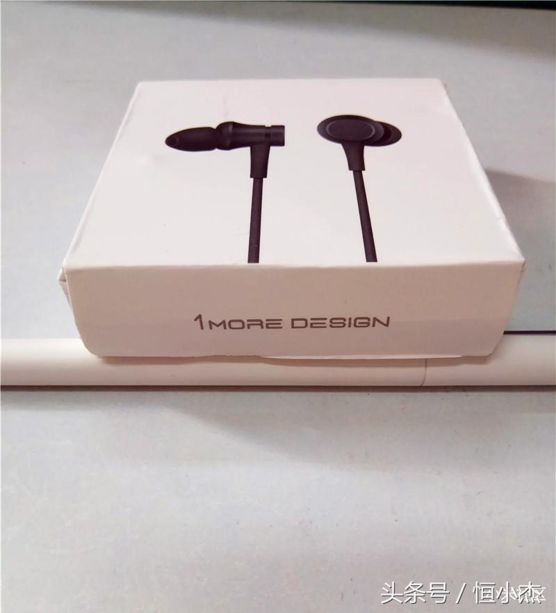 舒适入耳式耳机测评推荐,小米头戴式耳机怎么样值得买吗