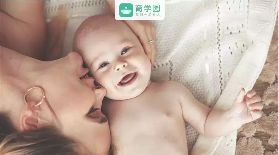 新手爸妈必知宝宝8个护理事项,警惕这些护理习惯伤了宝宝