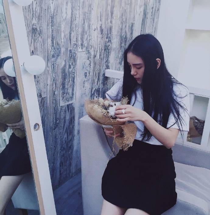 如果你对前任念念不忘，最好的做法就是去找他一次