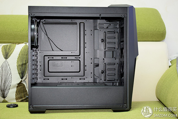 酷冷至尊毁灭者第一代机箱,酷冷至尊毁灭者三代rgb