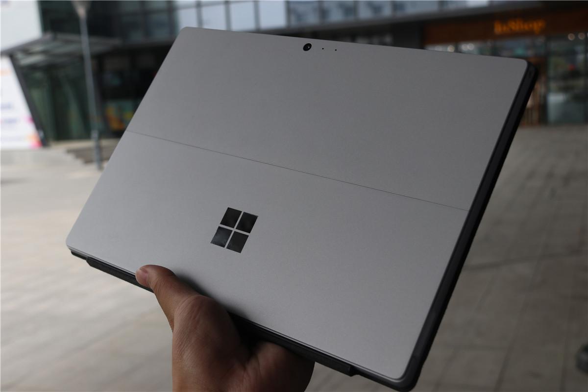 便携的macbookpro,便携笔记本电脑轻薄办公性价比高
