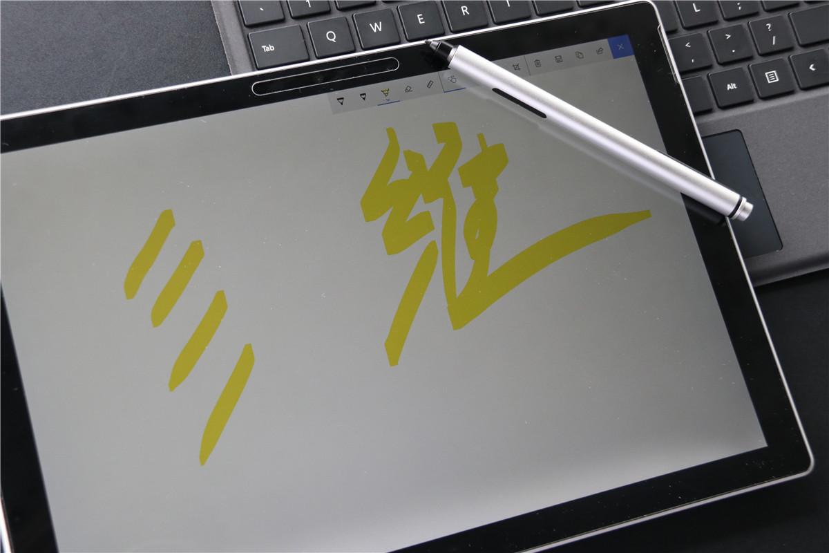 便携的macbookpro,便携笔记本电脑轻薄办公性价比高