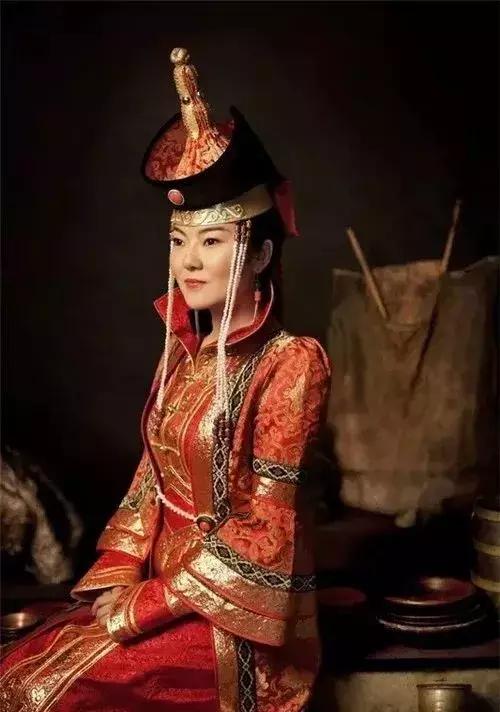 各个国家的嫁衣,世界公认最好的嫁衣