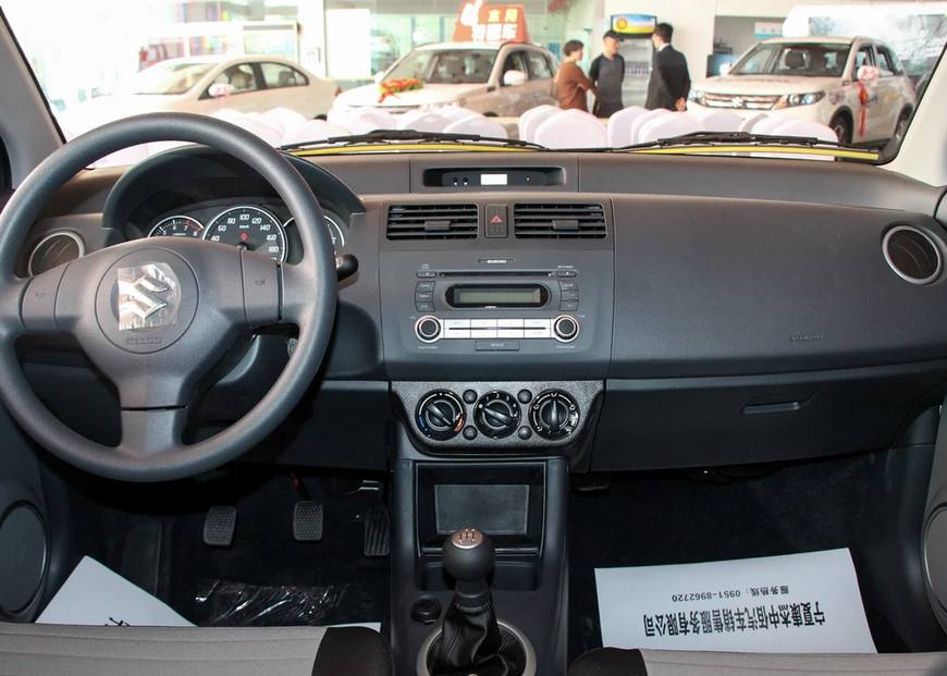 铃木雨燕行驶感受,铃木雨燕开车体验