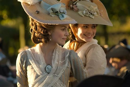 为什么平胸的女生都这么好看,平胸的妹子怎么改变