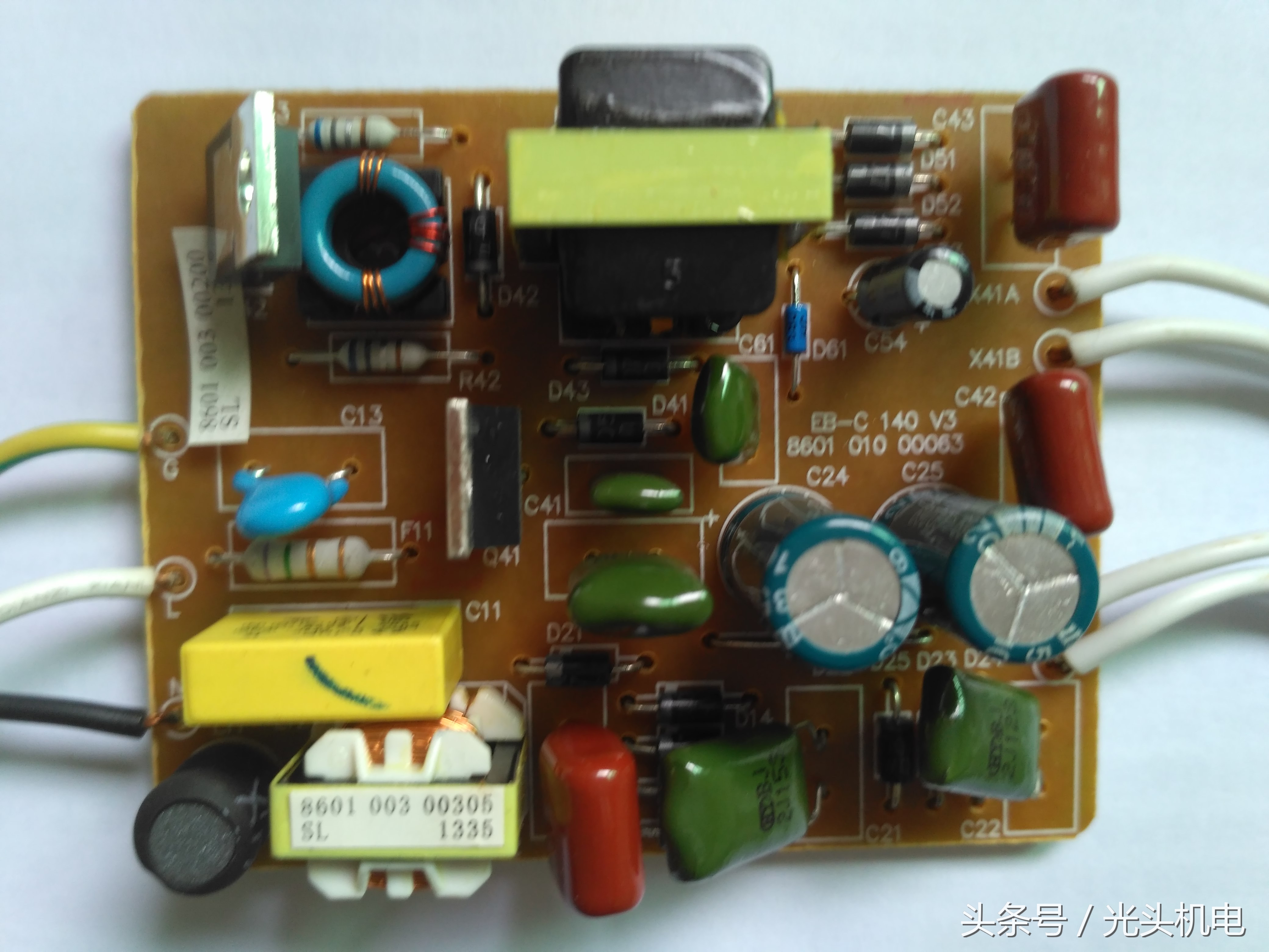 镇流器电路与变压器电路的区别,电感镇流器荧光灯的电路原理图