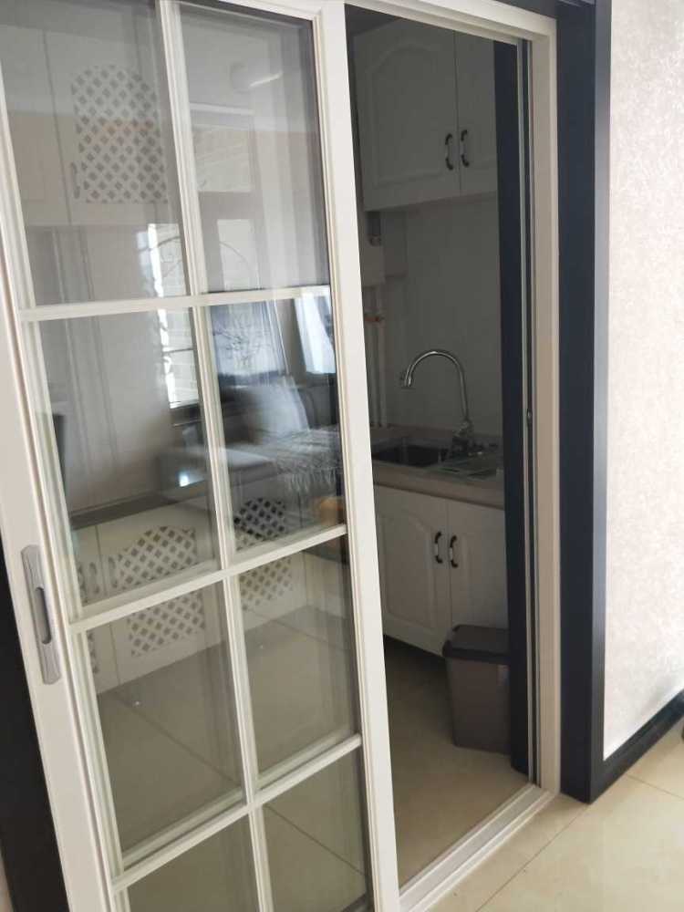 新房装修，沙发一不小心买大了，怎么补救？万能的网友给支个招