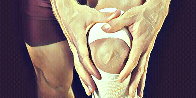 天气寒冷膝盖痛使用什么中成药贴,天气冷了膝盖痛怎么改善