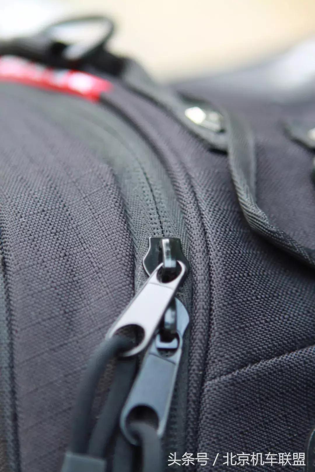 摩托车什么车型适合挂边箱,摩托车加装尾箱应该怎么选