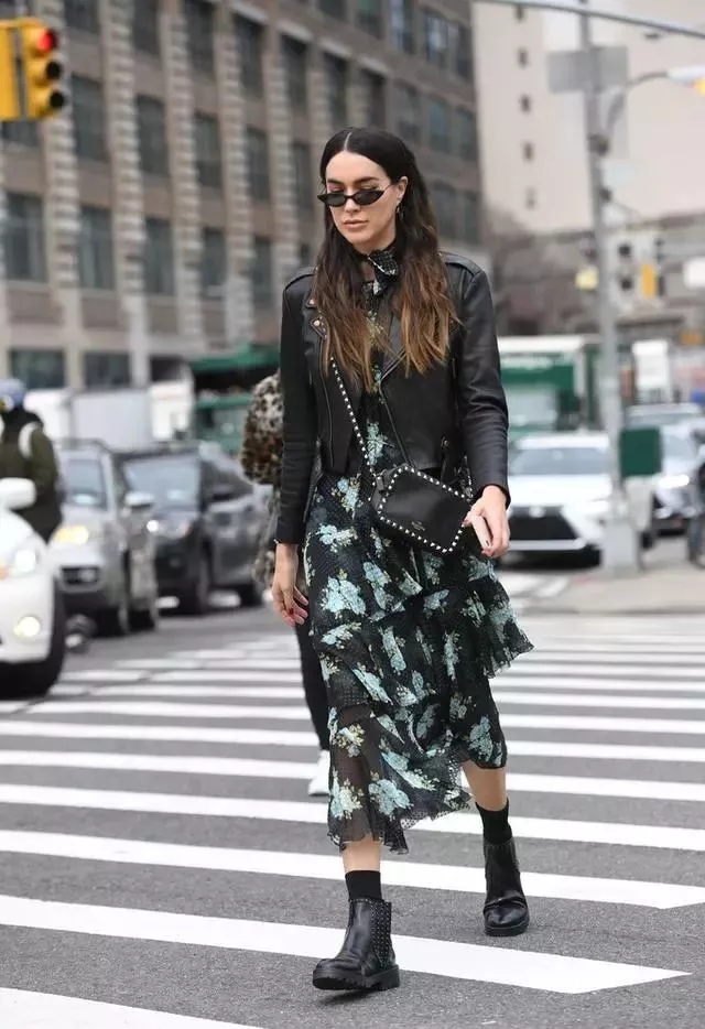 小清新竖条纹裙子,小清新风格的裙子推荐