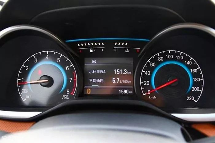 科沃兹怎么样值不值得购买,科鲁兹和科沃兹区别哪个更值得买