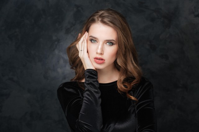 脸胖怎么瘦脸最快方法,脸胖了怎么快速瘦脸动作